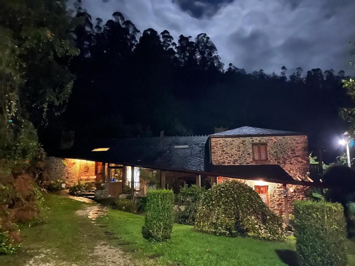 Mera de arriba Casa Rural O Vilar المظهر الخارجي الصورة