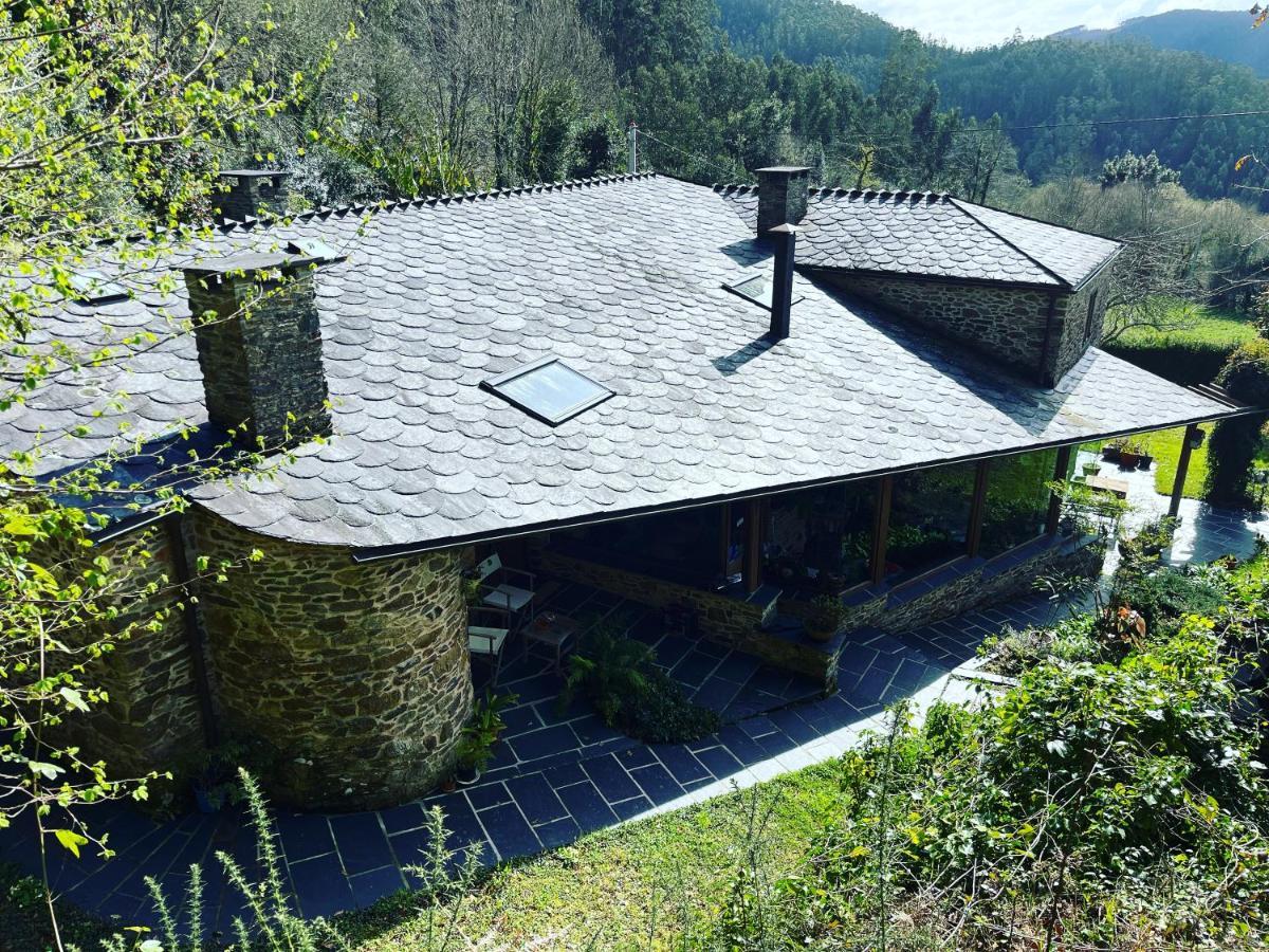 Mera de arriba Casa Rural O Vilar المظهر الخارجي الصورة